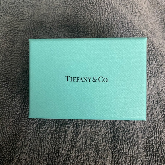 Authentic Tiffany, small box - Picture 1 of 4